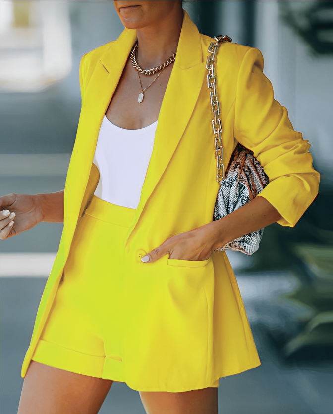 ADELLE - BLAZER EN SHORT SET